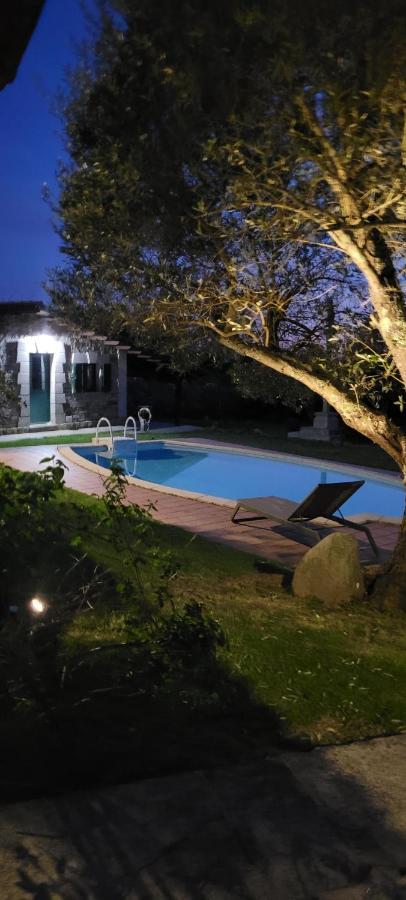 Casa Rustica Piscina, Apartadino Pobra Do Caraminal Luaran gambar