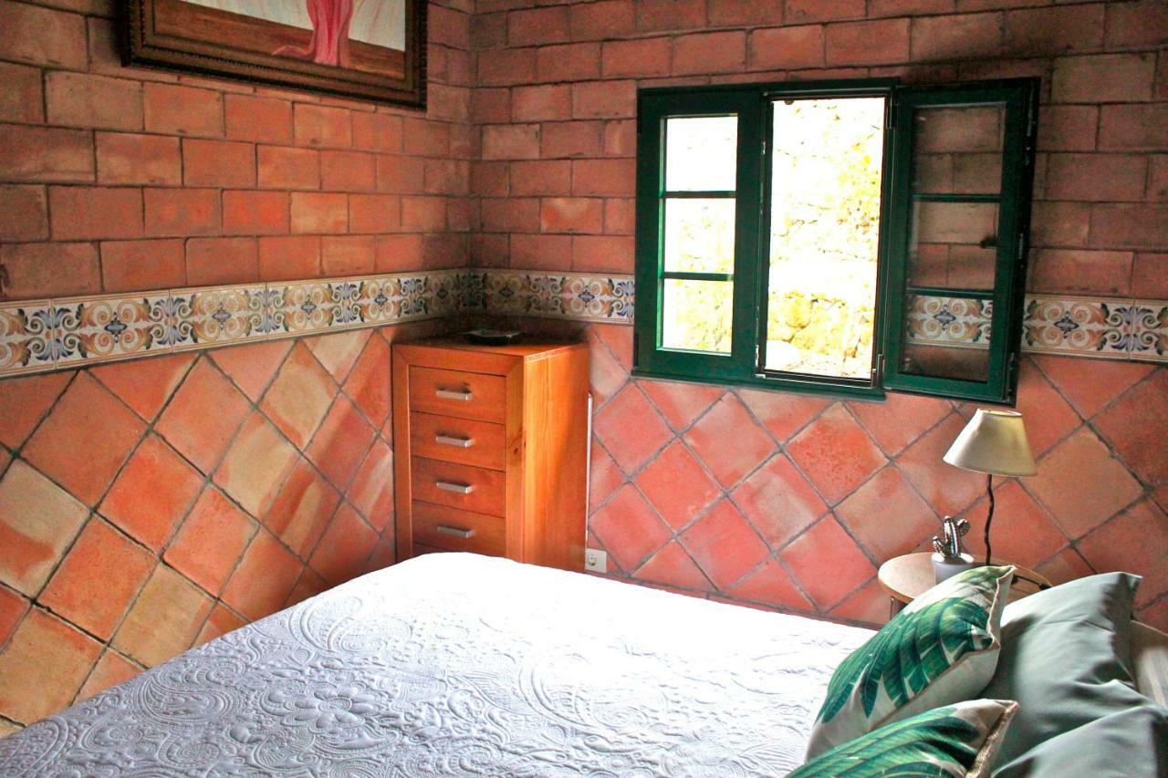 Casa Rustica Piscina, Apartadino Pobra Do Caraminal Luaran gambar