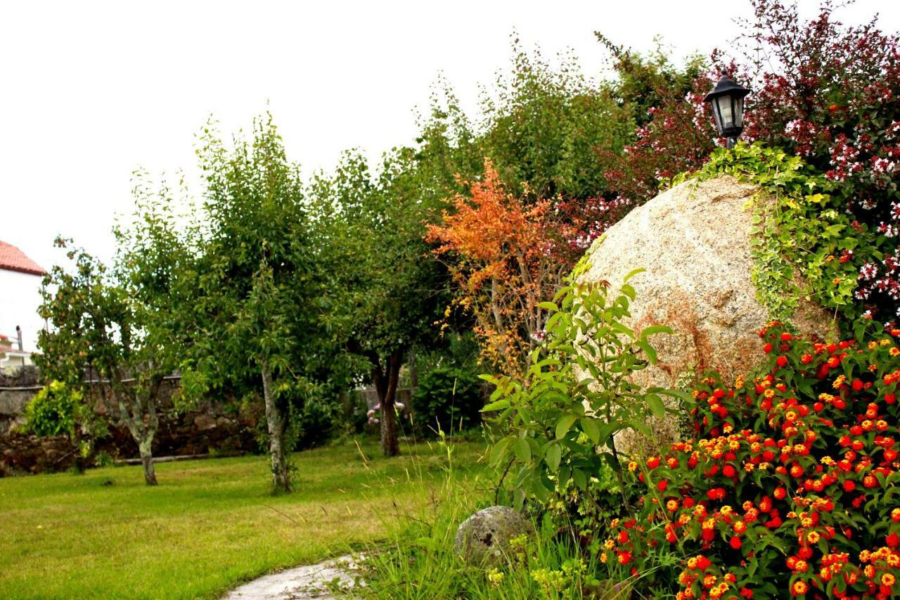 Casa Rustica Piscina, Apartadino Pobra Do Caraminal Luaran gambar